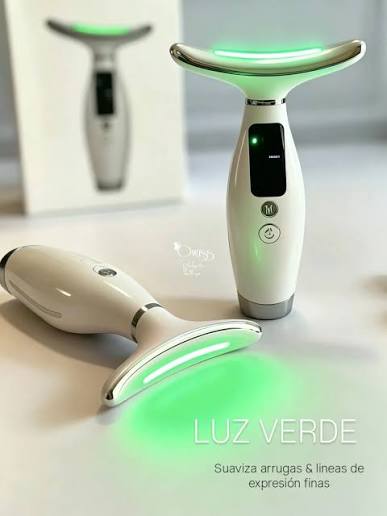 LumiLift™ – Rejuvenecedor Facial y de Cuello LED 7 en 1